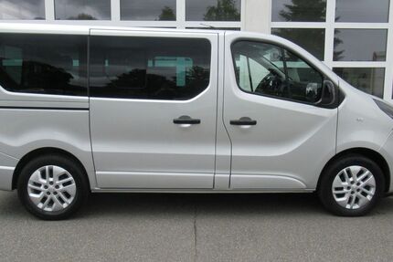 Opel Vivaro 94.120 km 22.200 &euro; Ebersbach 02730