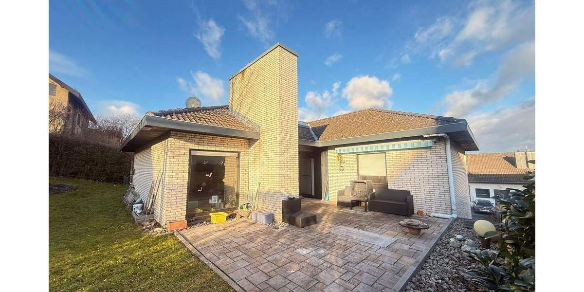 EFH - Bungalow mit Einliegerwohnung, Traumgarten, in 97295 Waldbrunn 7 zimmer