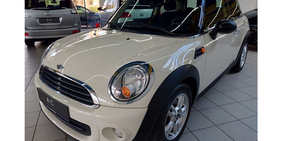 Mini ONE 91.000 km 9.980 &euro; Coswig (Anhalt) 06869