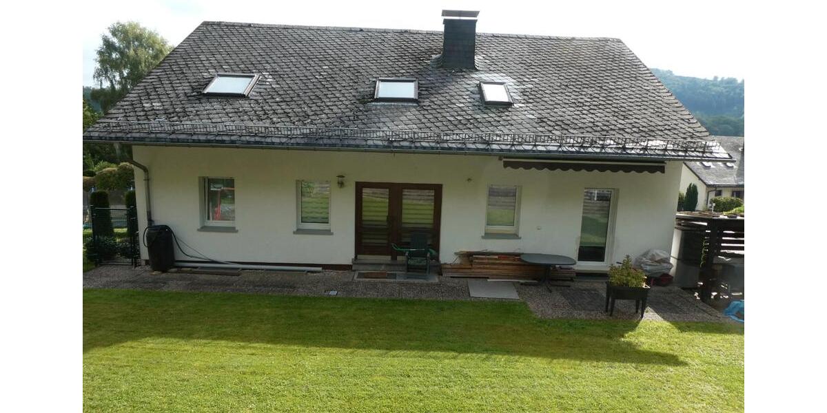 Einfamilienhaus Olsberg - 7 Zimmer, 214 m&sup2;, 409.000&euro; | Angebot:27457297