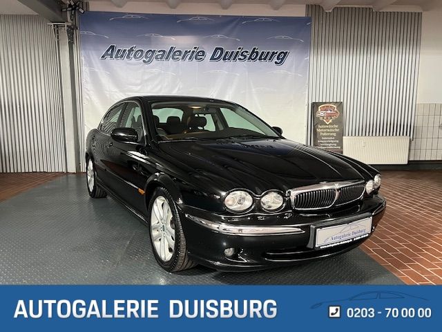 Jaguar X-Type 111.800 km 7.990 € Duisburg 47269