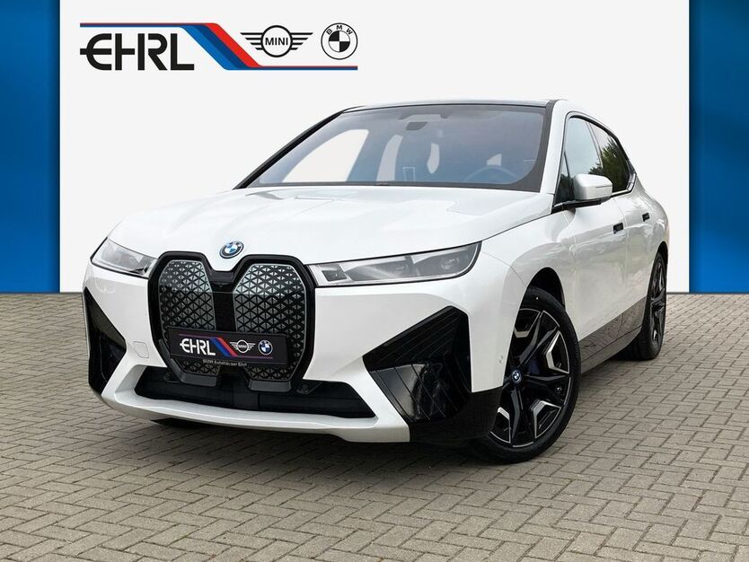 BMW iX 67.128 km 63.900 € Halle/ Zscherben 06179