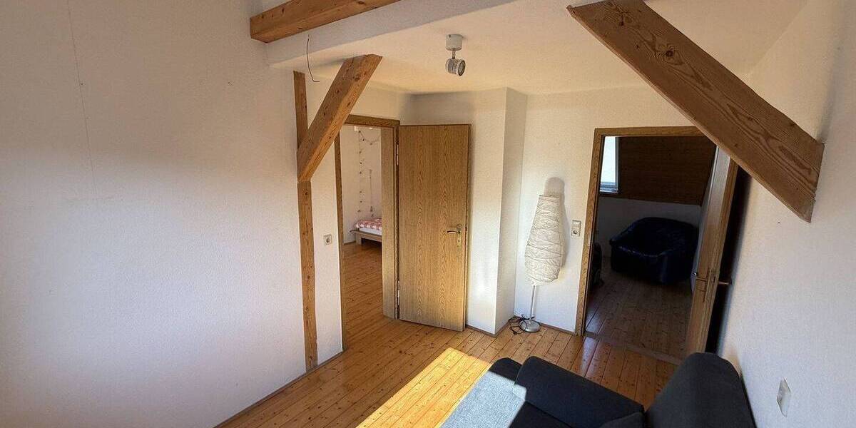 Doppelhaushälfte Albstadt Ebingen - 8 Zimmer, 185 m&sup2;, 399.000&euro; | Angebot:26777511
