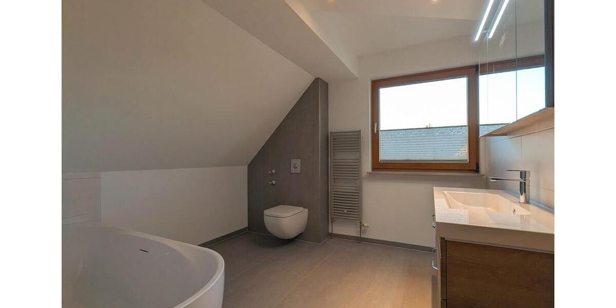 Einfamilienhaus Hohen Neuendorf Borgsdorf - 4 Zimmer, 130 m&sup2;, 2.349&euro; | Angebot:24806858