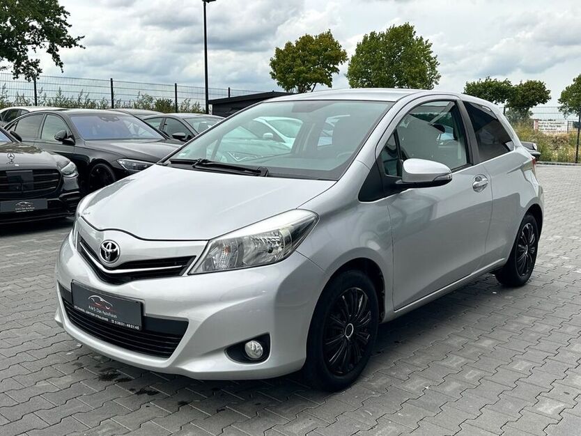 Yaris
