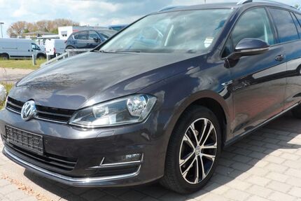 VW Golf 129.396 km 11.990 &euro; Greifswald 17489