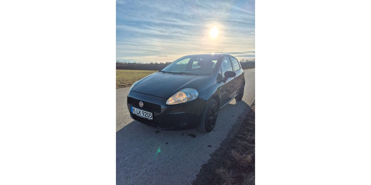 Fiat Punto 142.300 km 2.700 &euro; Aschheim 85609