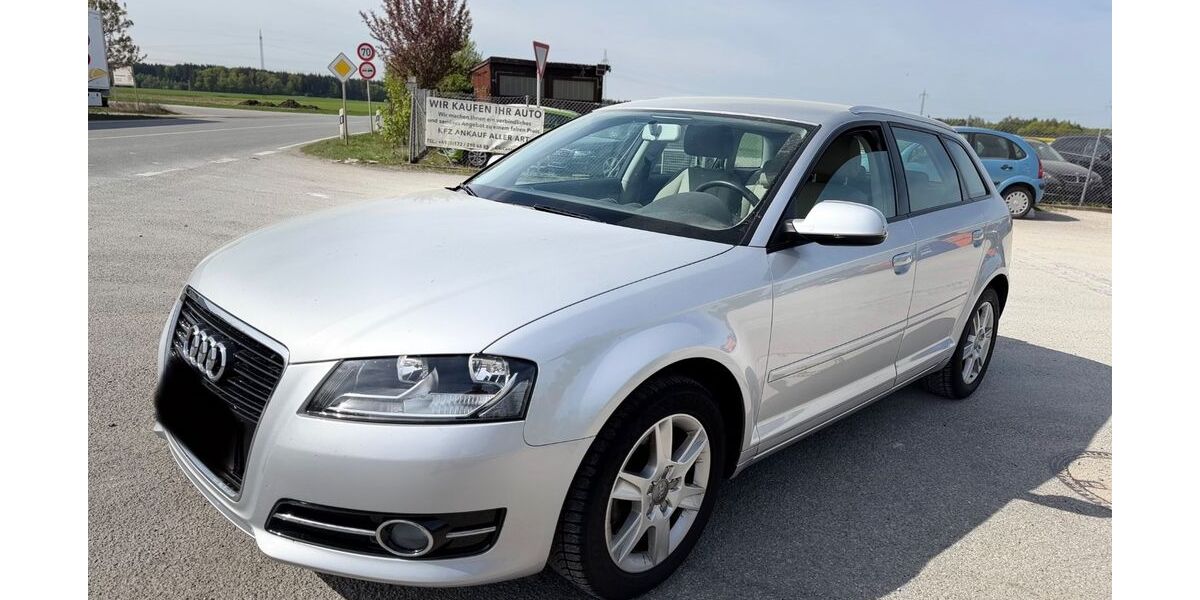 Audi A3 55.000 km 9.999 &euro; Hohenlinden bei München 85664