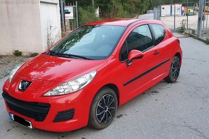 Peugeot 207 155.000 km 2.400 &euro; Nürnberg 90429