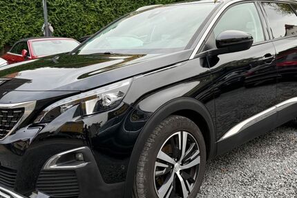 Peugeot 5008 92.000 km 17.500 € Bergisch Gladbach 51469