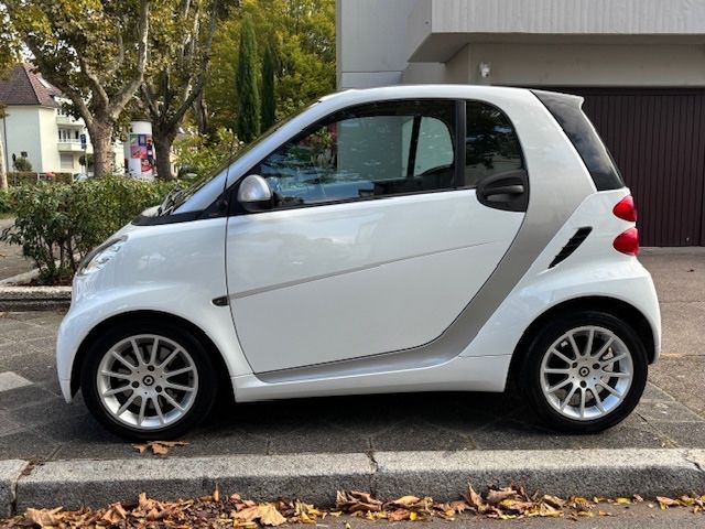 Smart ForTwo 111.850 km 5.500 € Weinheim 69469
