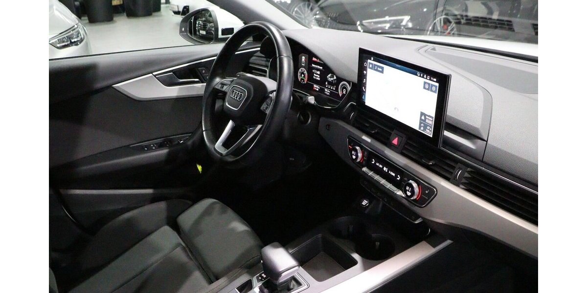 Audi A4 LIMOUSINE 40 TDI S-LINE / MATRIX-LED / 109.000 km 27.994 &euro; Hamm 59077