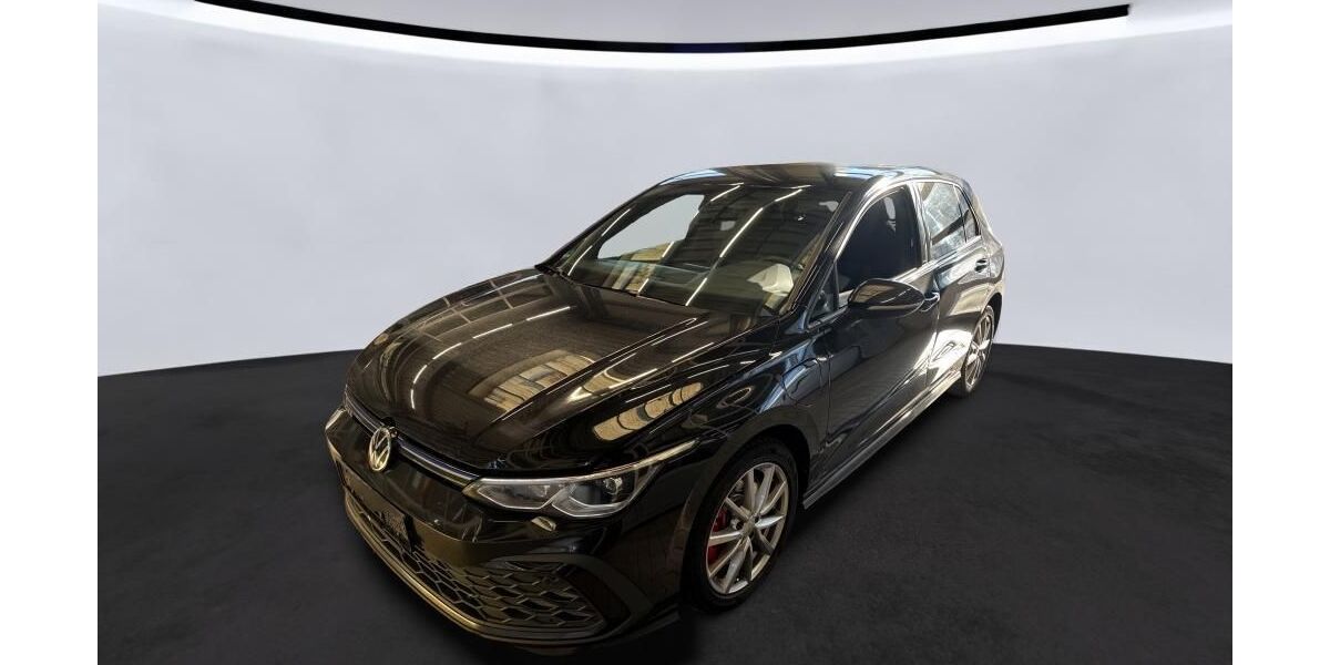 VW Golf 129.586 km 17.990 &euro; Nabburg 92507