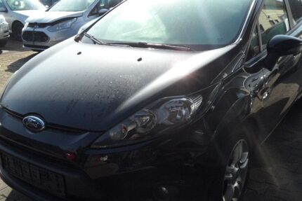 Ford Fiesta 217.020 km 2.499 &euro; Regensburg 93055