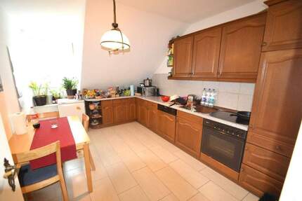 Frei ab 01.03.2026 2-Zimmerwohnung im 2. Obergeschoss (Dachgeschoss) - Ohne Aufzug 2 zimmer