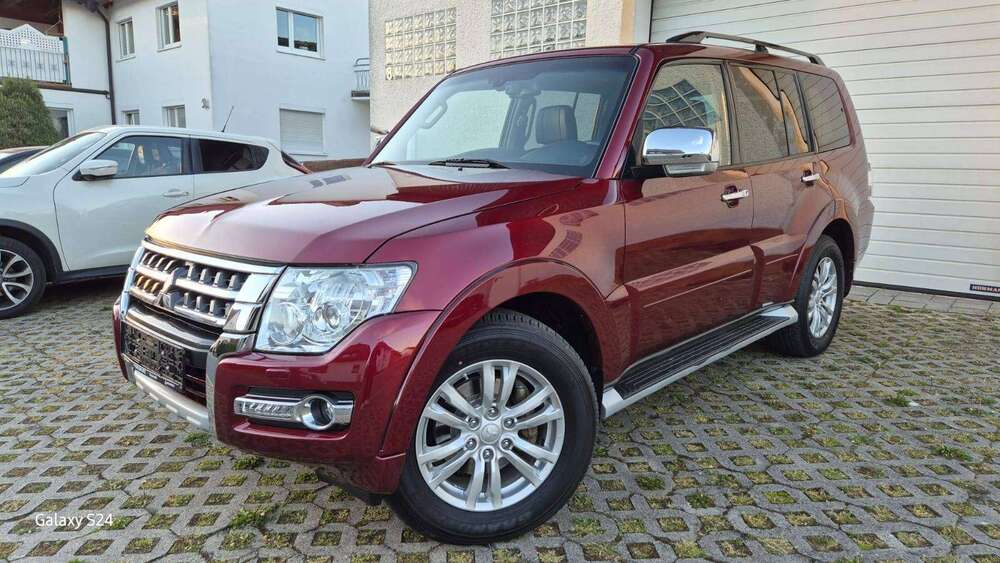 Mitsubishi Pajero 288.000 km 17.500 &euro; Weidenberg, M 95466