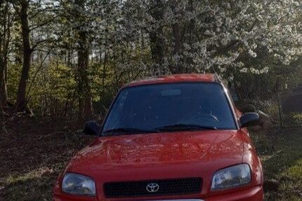 Toyota RAV 4 153.000 km 8.850 &euro; Hagenow 19230