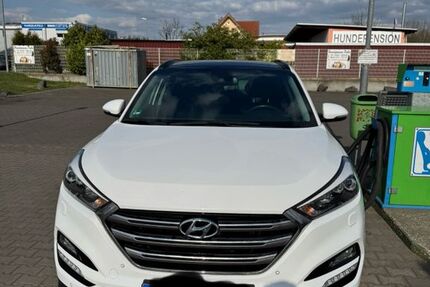 Hyundai TUCSON 80.000 km 17.990 &euro; Mendig 56743