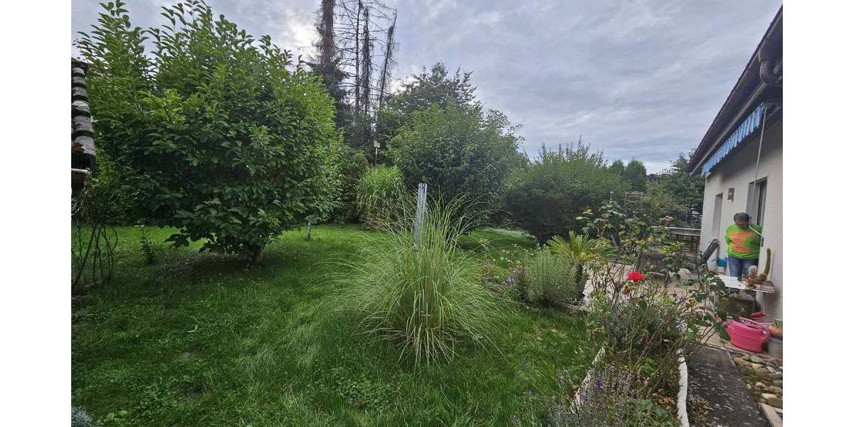 Einfamilienhaus Neresheim - 8 Zimmer, 140 m&sup2;, 359.000&euro; | Angebot:22900585