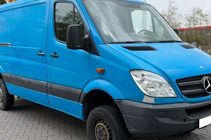 Mercedes-Benz Sprinter 680.000 km 11.000 &euro; Frankfurt Am Main 60386