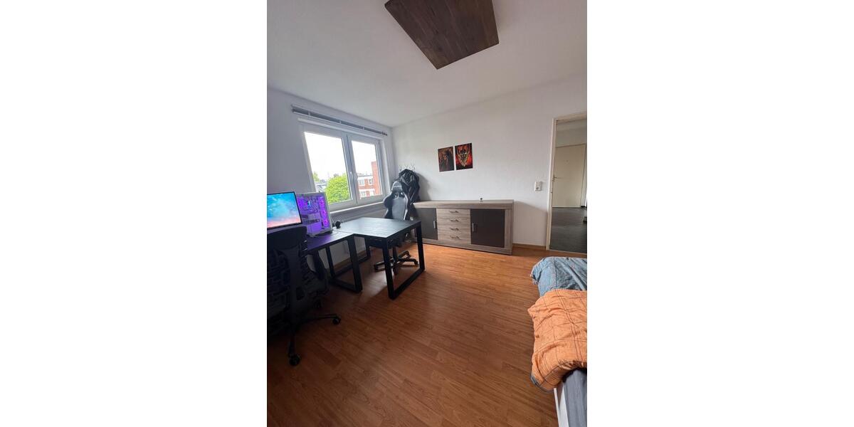 Etagenwohnung Wilhelmshaven Heppens - 3 Zimmer, 75 m&sup2;, 140.000&euro; | Angebot:27273541