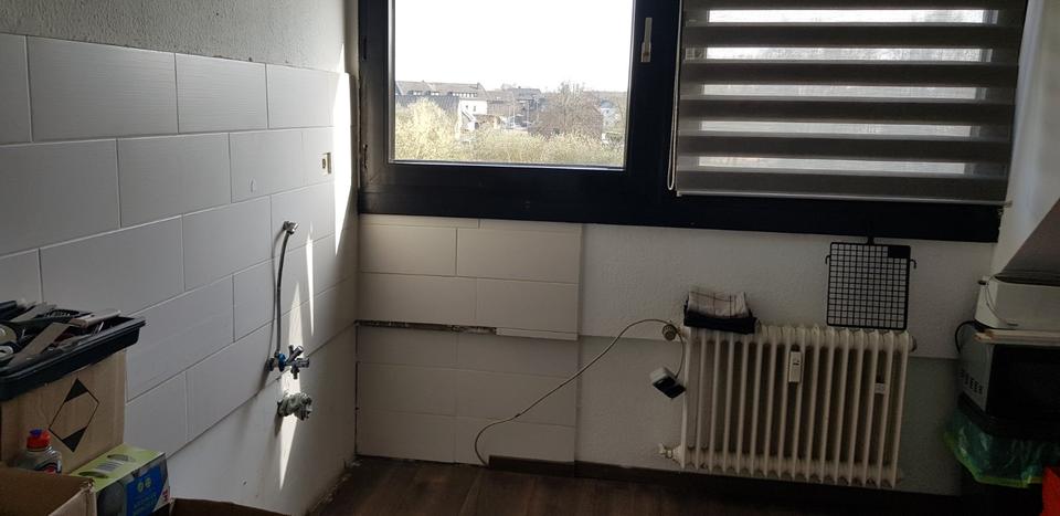 Dachgeschoßwohnung Nettetal - 3 Zimmer, 77 m&sup2;, 490&euro; | Angebot:25439051