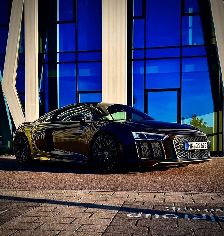 R8