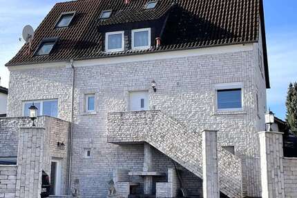 Haus Büdingen - 9 Zimmer, 205 m&sup2;, 399.900&euro; | Angebot:26199007