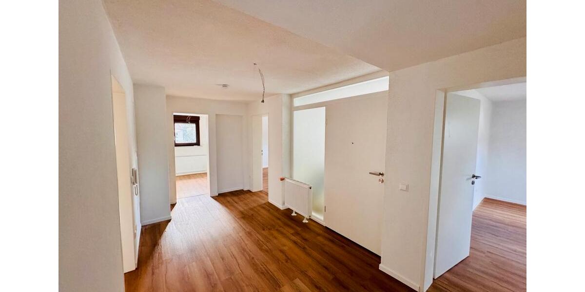 Modernisierte 3,5-Zimmer-Wohnung - sofort bezugsfrei! zimmer