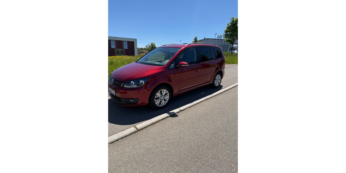 VW Touran 201.555 km 9.999 &euro; Villingen-Schwenningen 78048