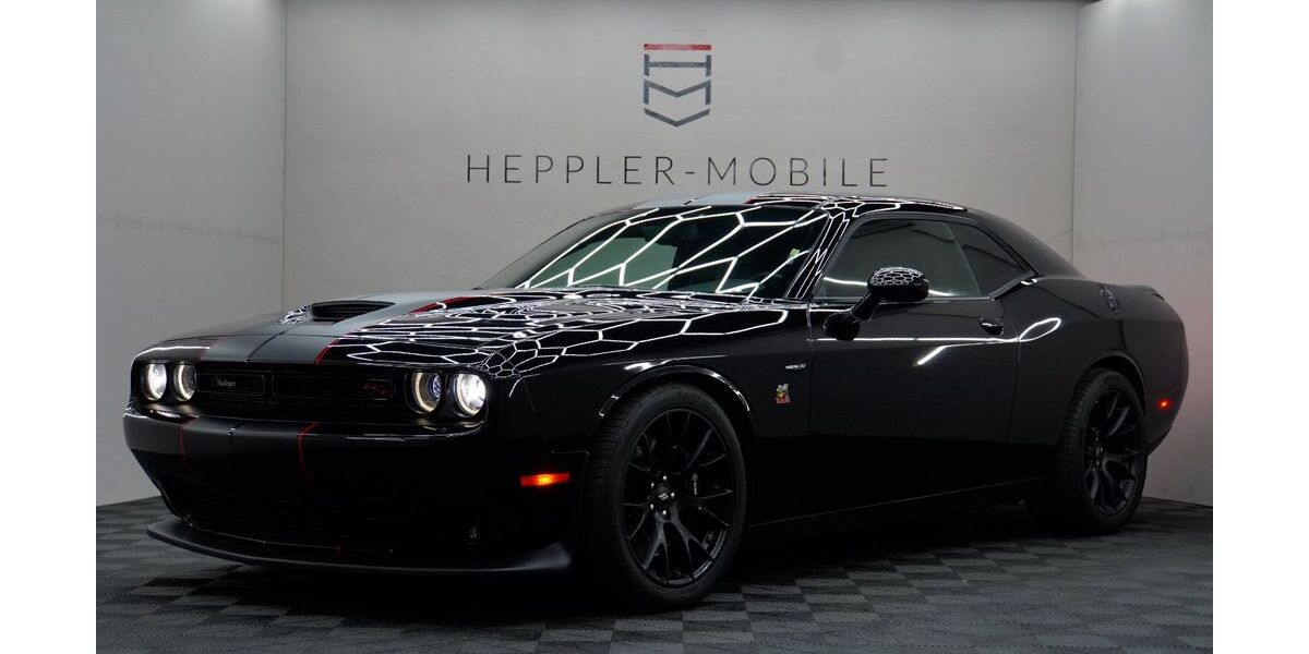 Dodge Challenger 37.000 km 34.900 &euro; Geisingen 78187