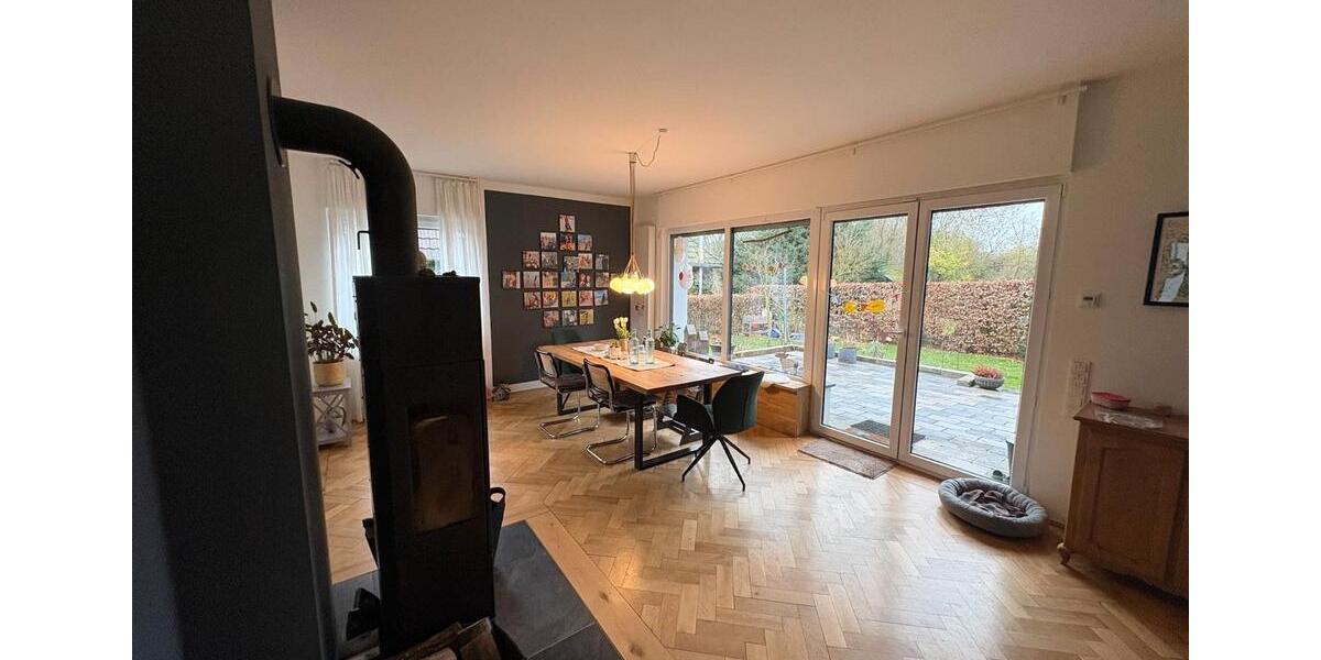 Einfamilienhaus Alsdorf - 8 Zimmer, 240 m&sup2;, 779.000&euro; | Angebot:25994818