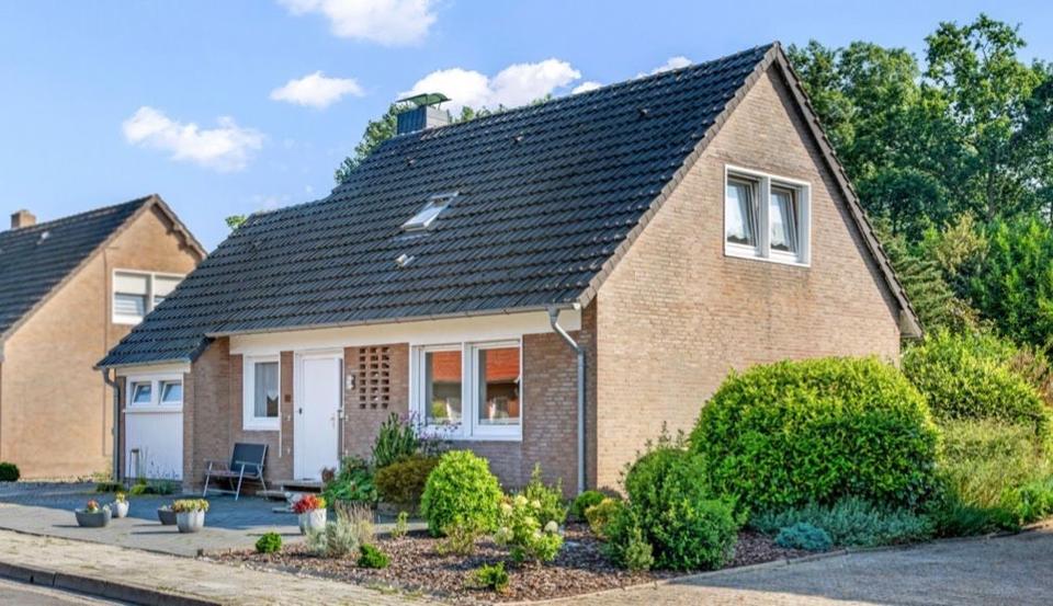 Einfamilienhaus Twist - 4 Zimmer, 101 m&sup2;, 1.150&euro; | Angebot:25393058