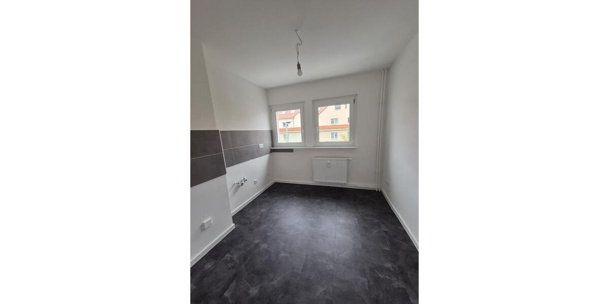 Etagenwohnung Schöningen - 3 Zimmer, 67 m&sup2;, 490&euro; | Angebot:26553833