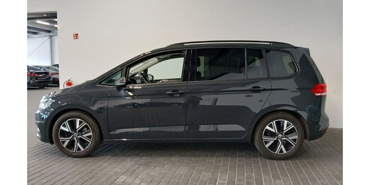 VW Touran 19.100 km 30.000 &euro; Greiz 07973