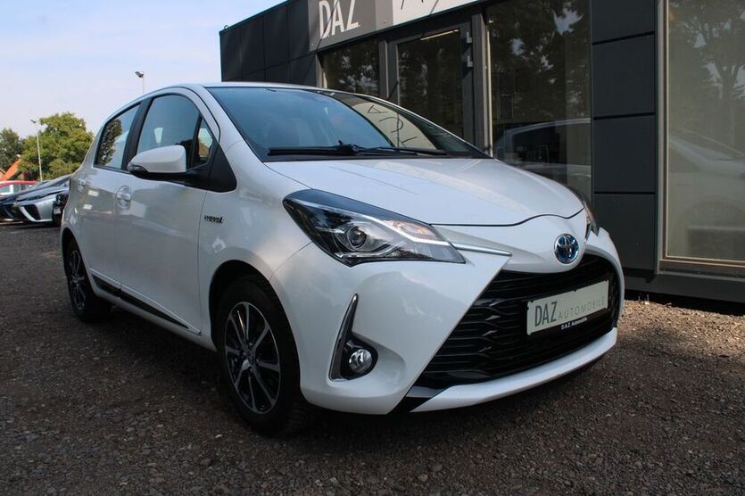 Yaris
