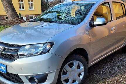 Dacia Sandero 36.500 km 6.450 € Leisnig 04703