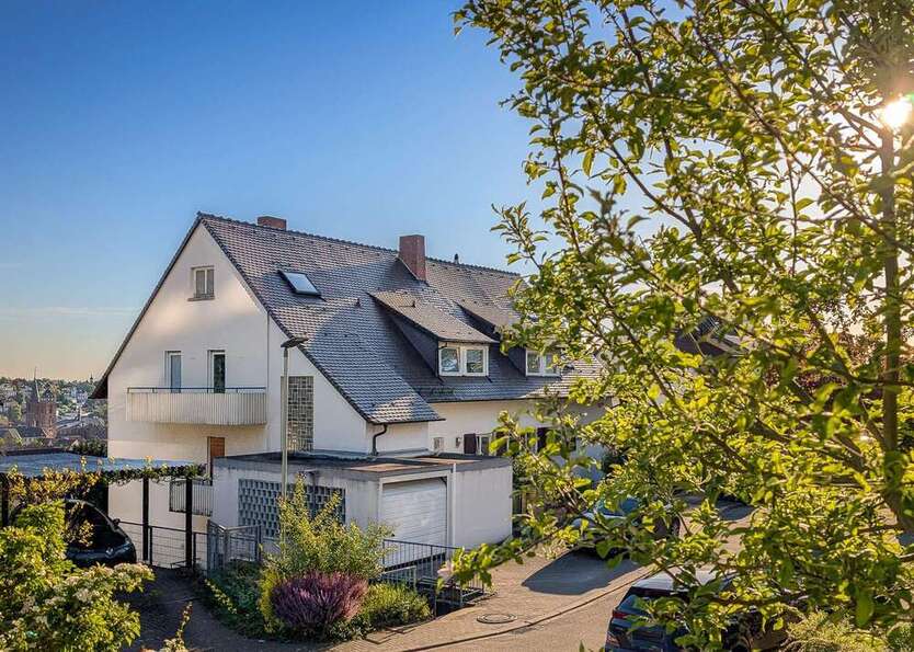 Haus zum Kaufen in Neustadt 698.000 € 240 m²