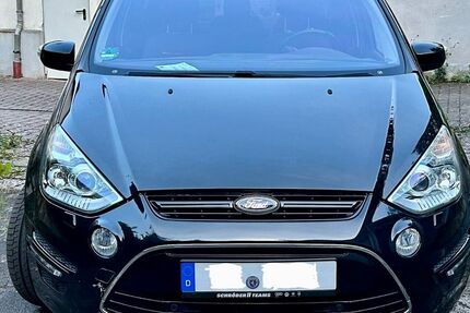 Ford S-Max 147.600 km 8.900 &euro; Dieburg 64807