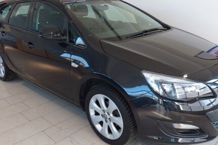 Opel Astra 97.160 km 8.600 &euro; Ahorntal 95491