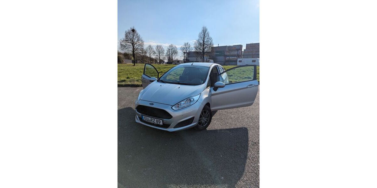 Ford Fiesta 124.000 km 6.100 &euro; Köln 50737