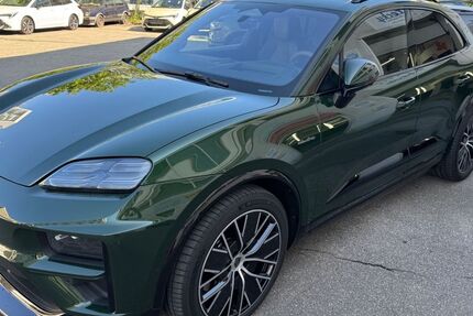 Porsche Macan 50.000 km 99.000 &euro; Ingolstadt 85049