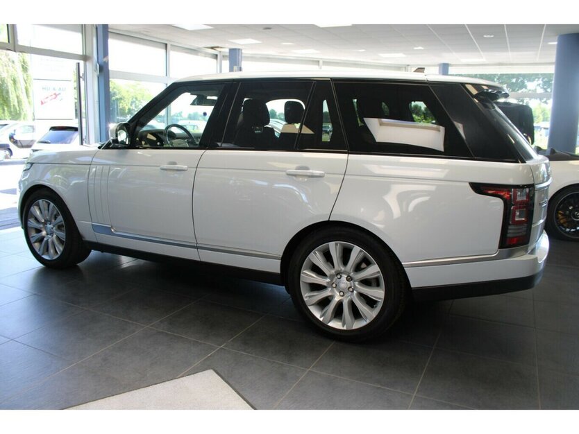 Land Rover Range Rover 4.4 SDV8 Vogue 182.940 km 27.980 € Euskirchen 53881