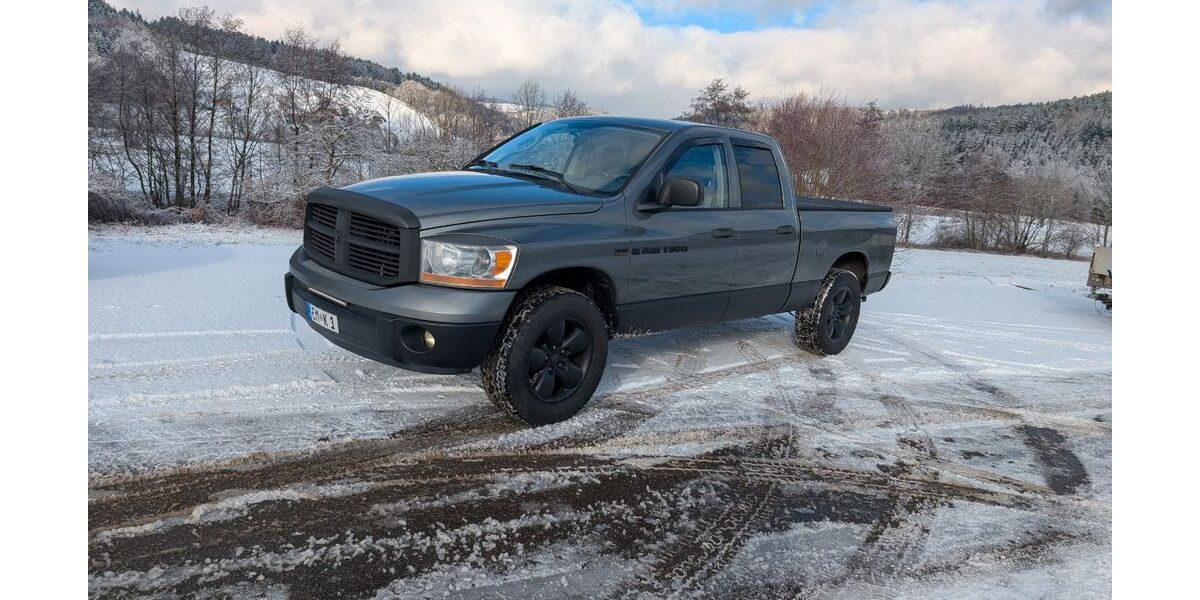 Dodge RAM 243.000 km 13.900 &euro; Gutach 79261