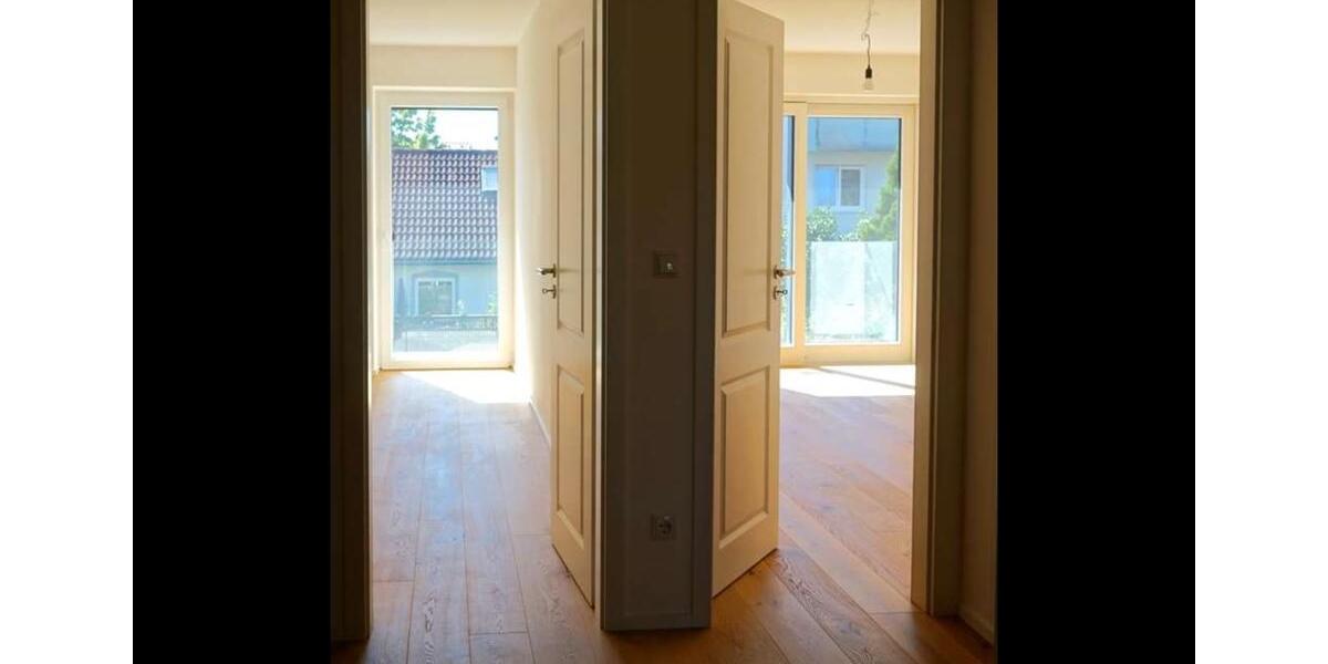 Reihenhaus Unterschleißheim - 8 Zimmer, 221 m&sup2;, 3.840&euro; | Angebot:24752722