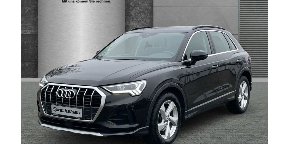 Audi Q3 103.980 km 24.990 &euro; Stade 21682