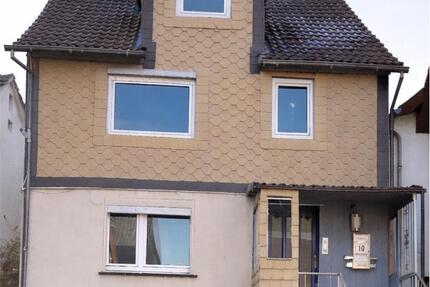Haus Borken (Hessen) - 6 Zimmer, 160 m&sup2;, 98.000&euro; | Angebot:26939677