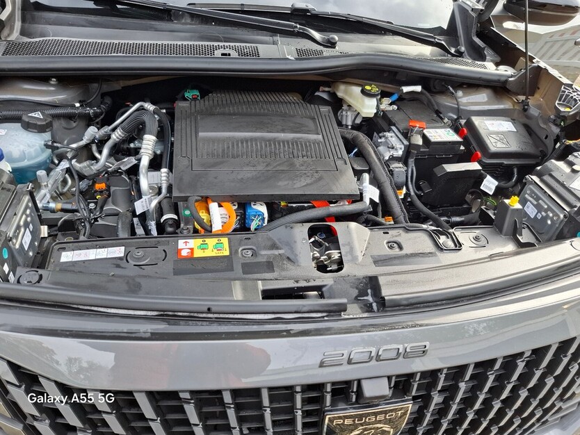 Peugeot 2008 13.000 km 27.500 € Einbeck 37574