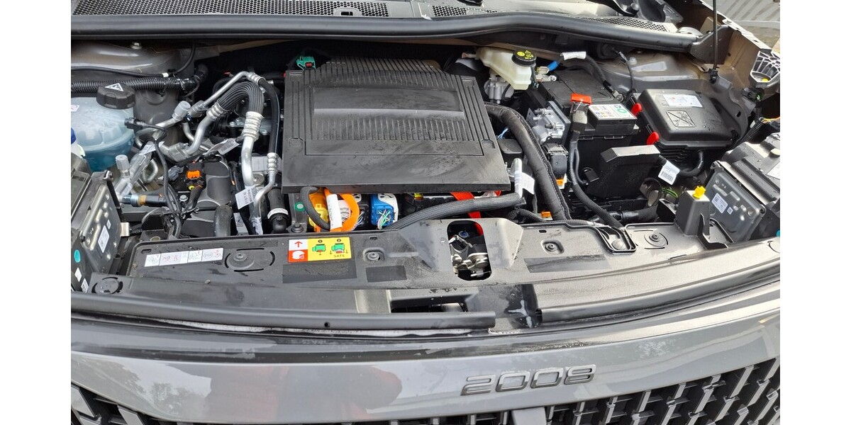 Peugeot 2008 13.500 km 26.900 &euro; Einbeck 37574