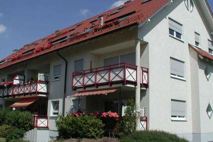 Wohnung zum Kaufen in NeukirchenPleiße 697.000 € 696.7 m² 27 zimmer